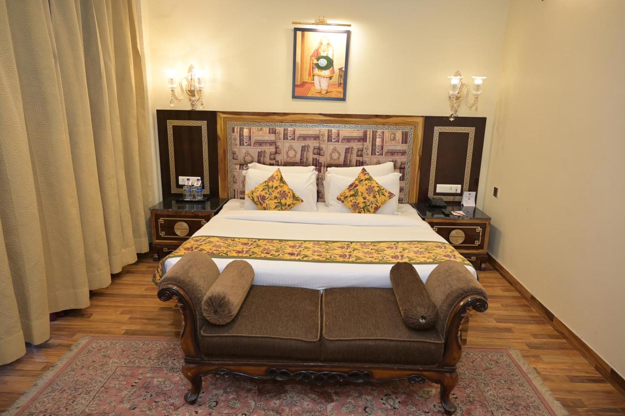 Hk Clarks Inn, Amritsar Exterior foto