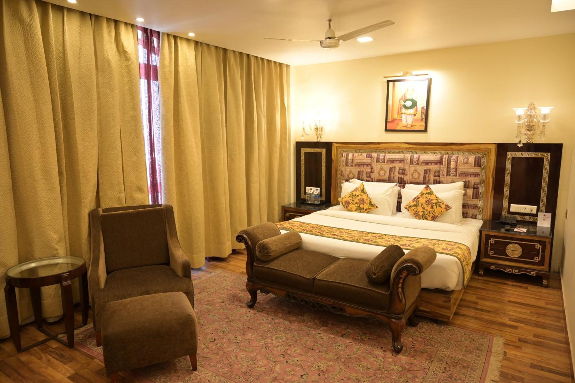 Hk Clarks Inn, Amritsar Exterior foto